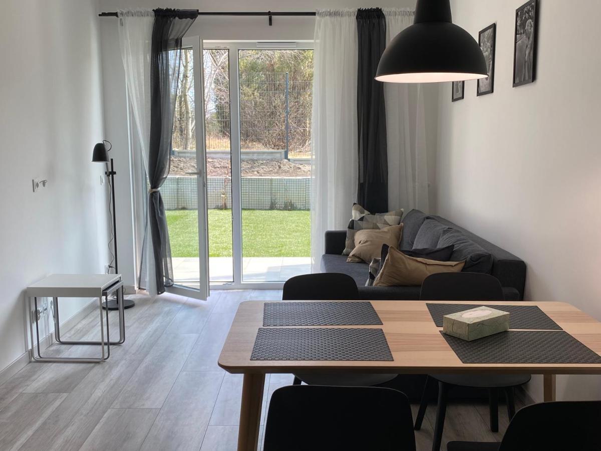 Ekologiczny Z Ogrodkiem Apartment ยาสต์เชอเบีย กูรา ภายนอก รูปภาพ